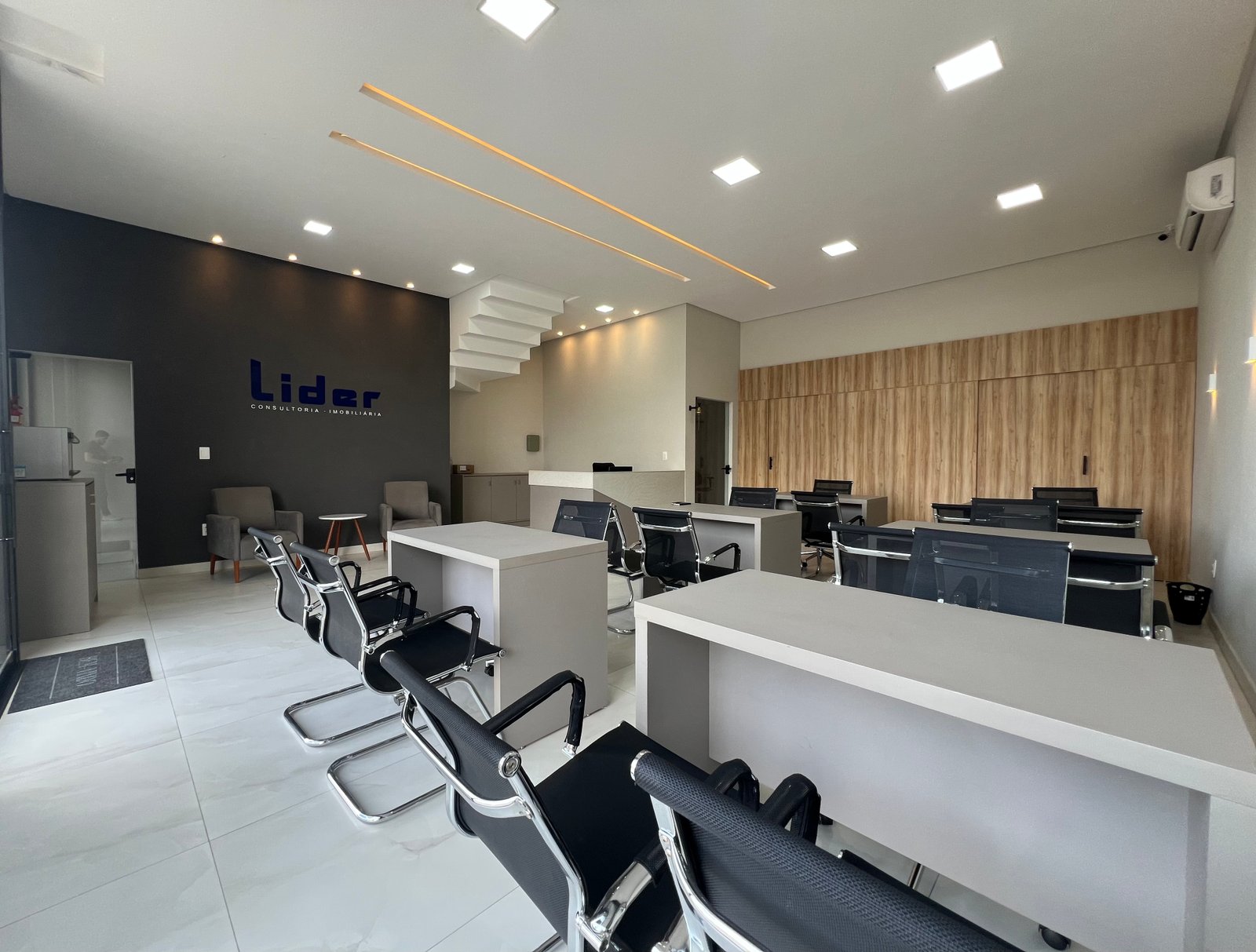 Equipe Líder Imobiliária